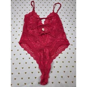Victorias Secret vintage lace teddy lingerie nightie gold label small snap close